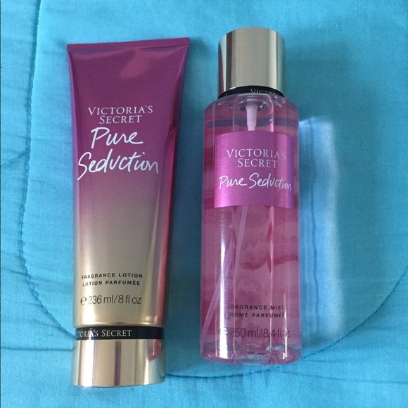 Victoria's Secret Other - VS Set Victoria's Secret Other - VS Set